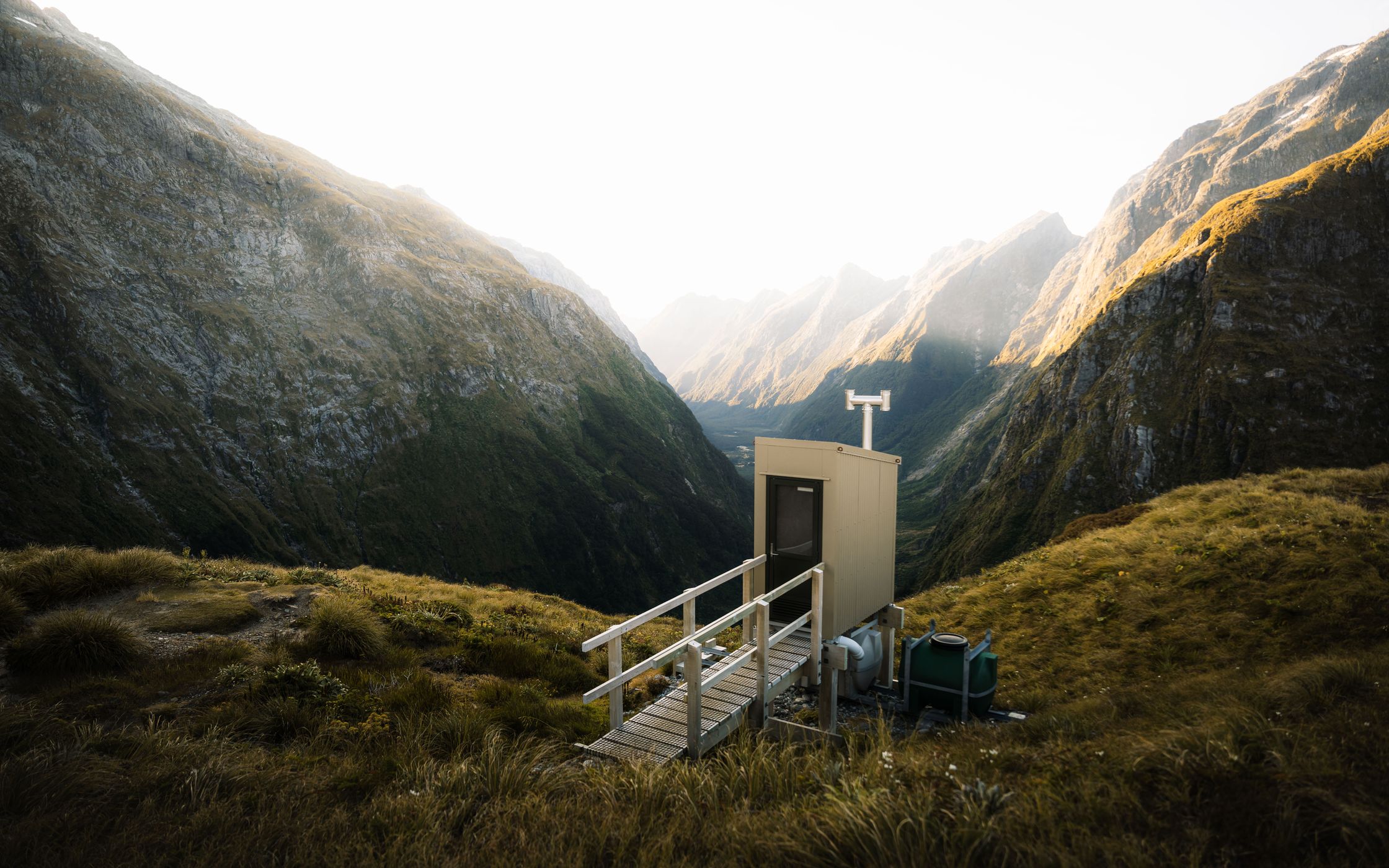 Most Scenic Toilet in the World, New Zealand