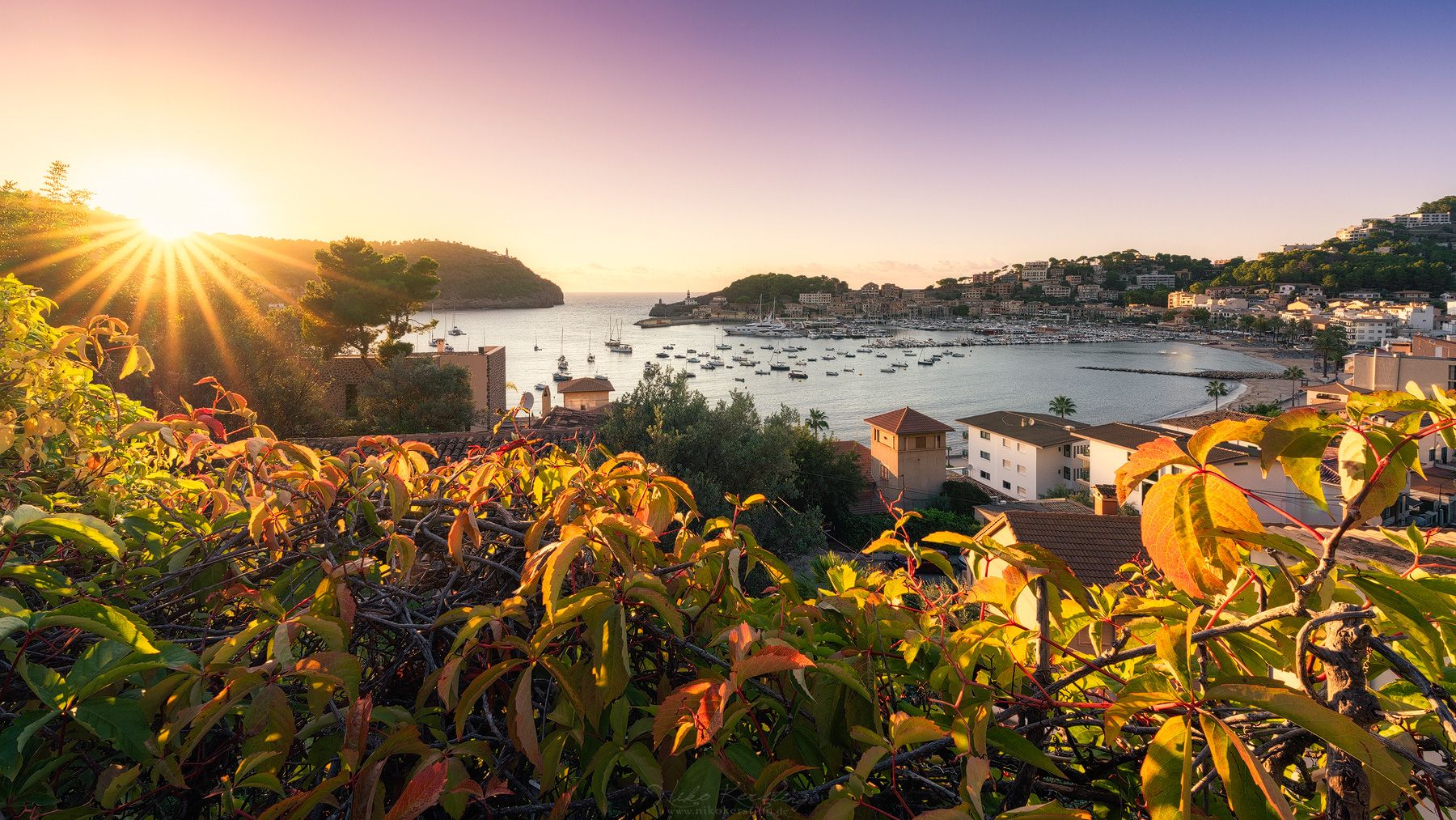 Port de Sóller (bay view), Mallorca, Spain