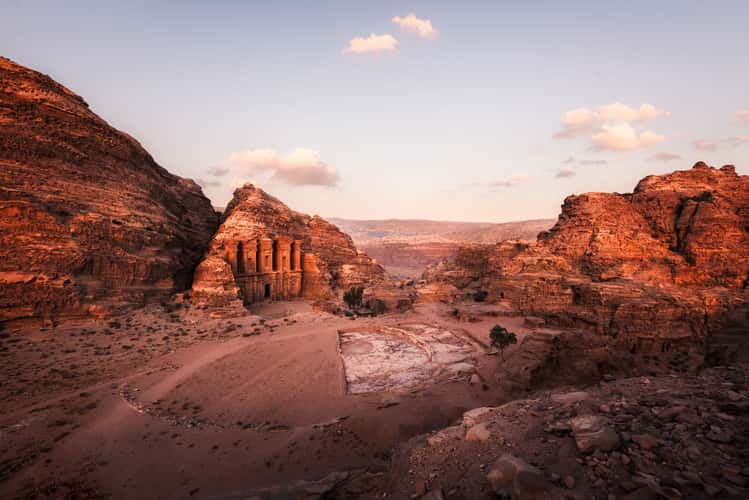 Ad-Dayr, Petra