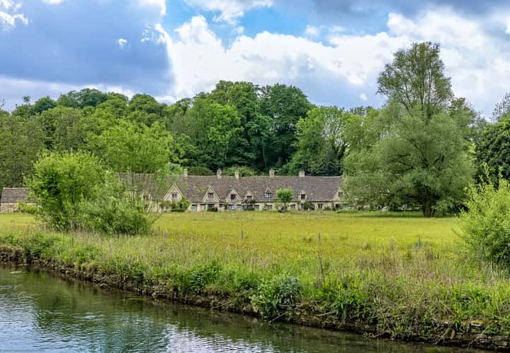 Bibury (Arlington Row) -Cotswolds