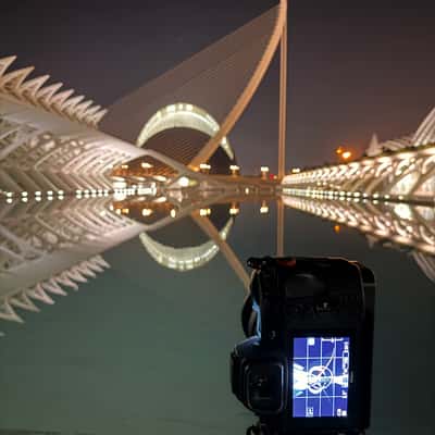 <b>Behind the Scenes</b> | photo by <a href="/@jens-siewert">Jens Siewert</a>
