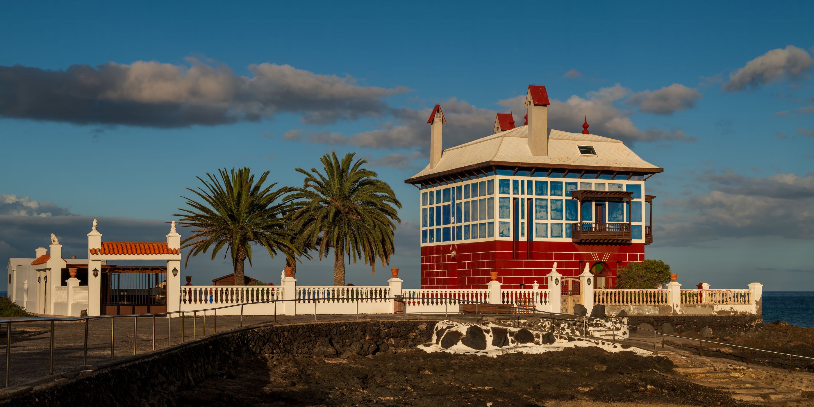 Casa Juanita, Spain