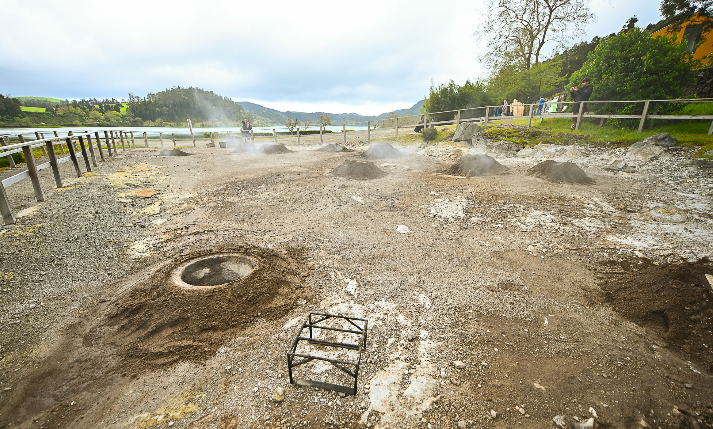 Cozido das Furnas, Portugal