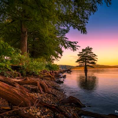 Elk Creek Landing, USA
