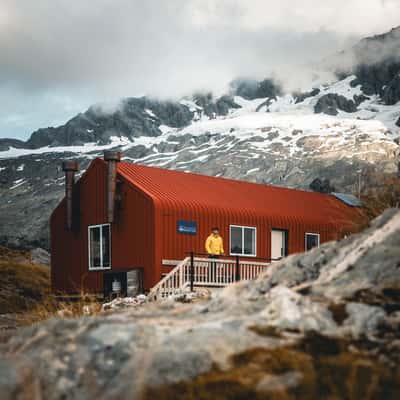 French Ridge Hut, Mount Aspiring National Park, New Zealand