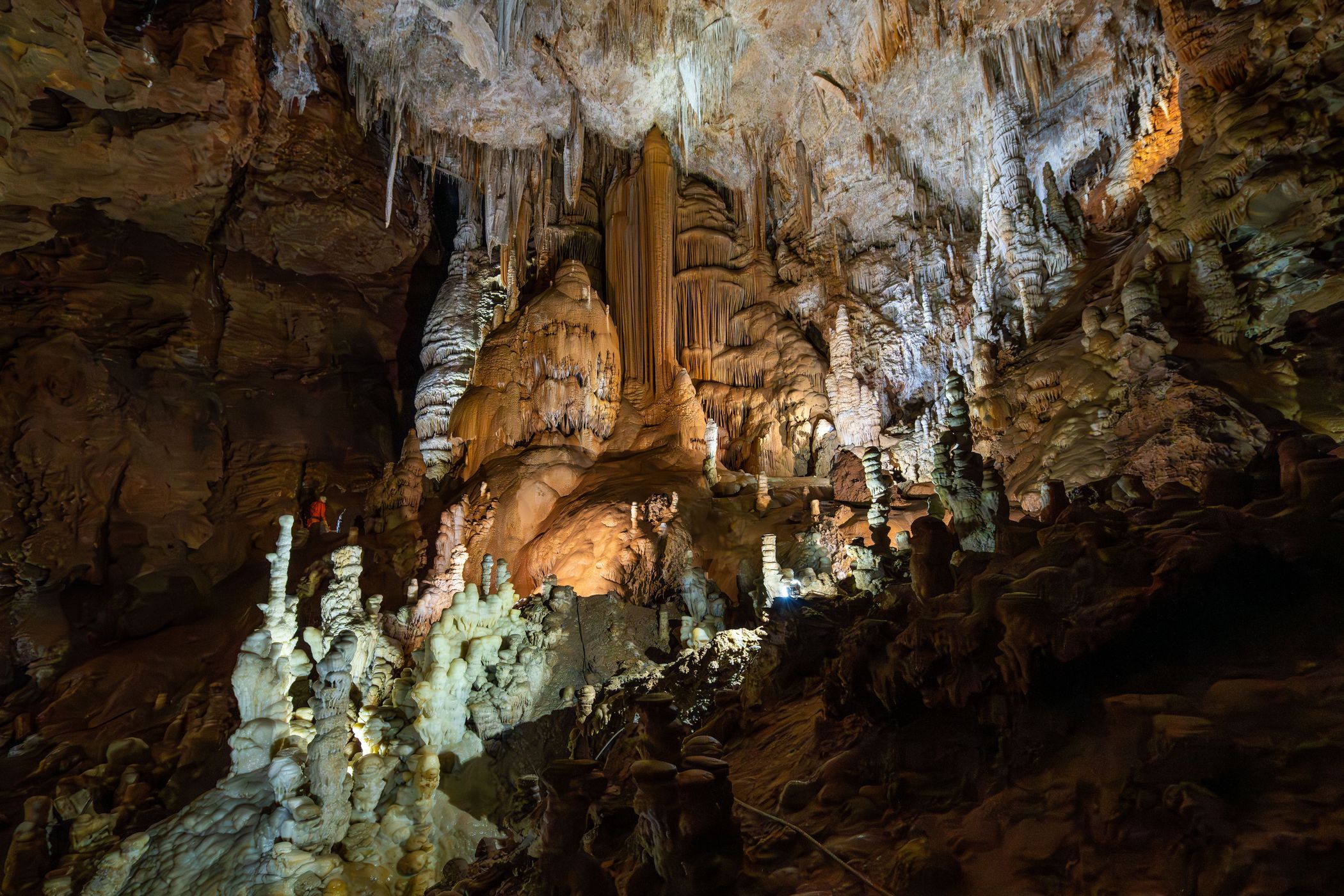 Grotte de Glamouse, France
