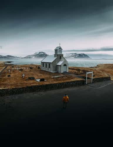 Innra-Hólmskirkja (Drone)
