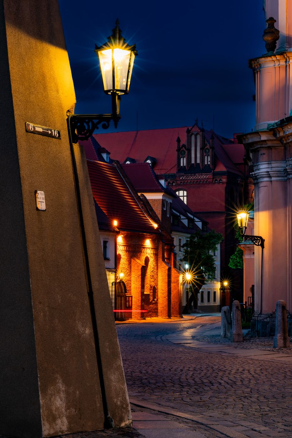 Lamp lighter on Cathedral Island, Poland
