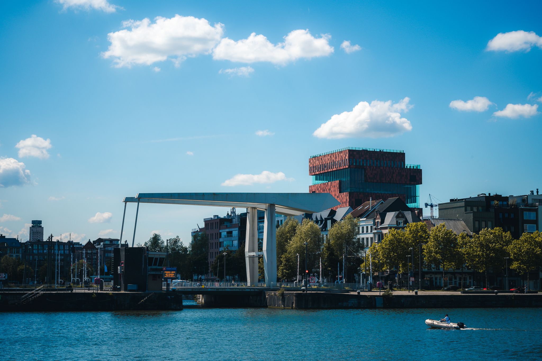Londenbrug, Belgium