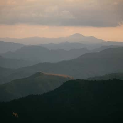 Mountain layers on the trail up to 'The Pinnacles', New Zealand
