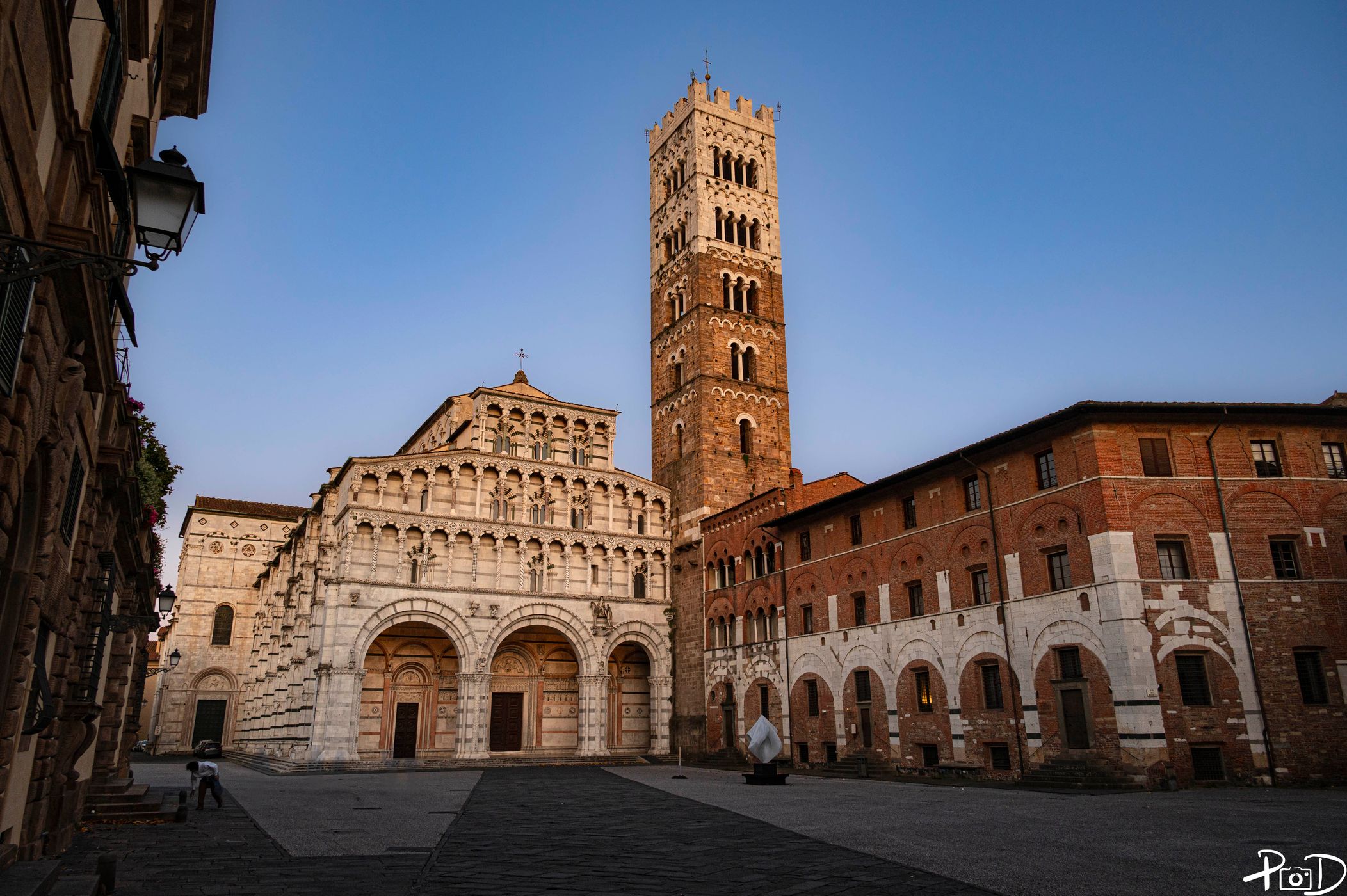 Piazza Antelminelli, Italy