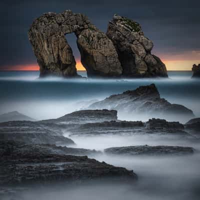 Urro del Manzano, Costa Quebrada, Spain