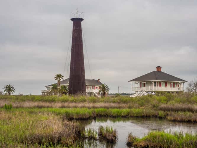 Point Bolivar Light