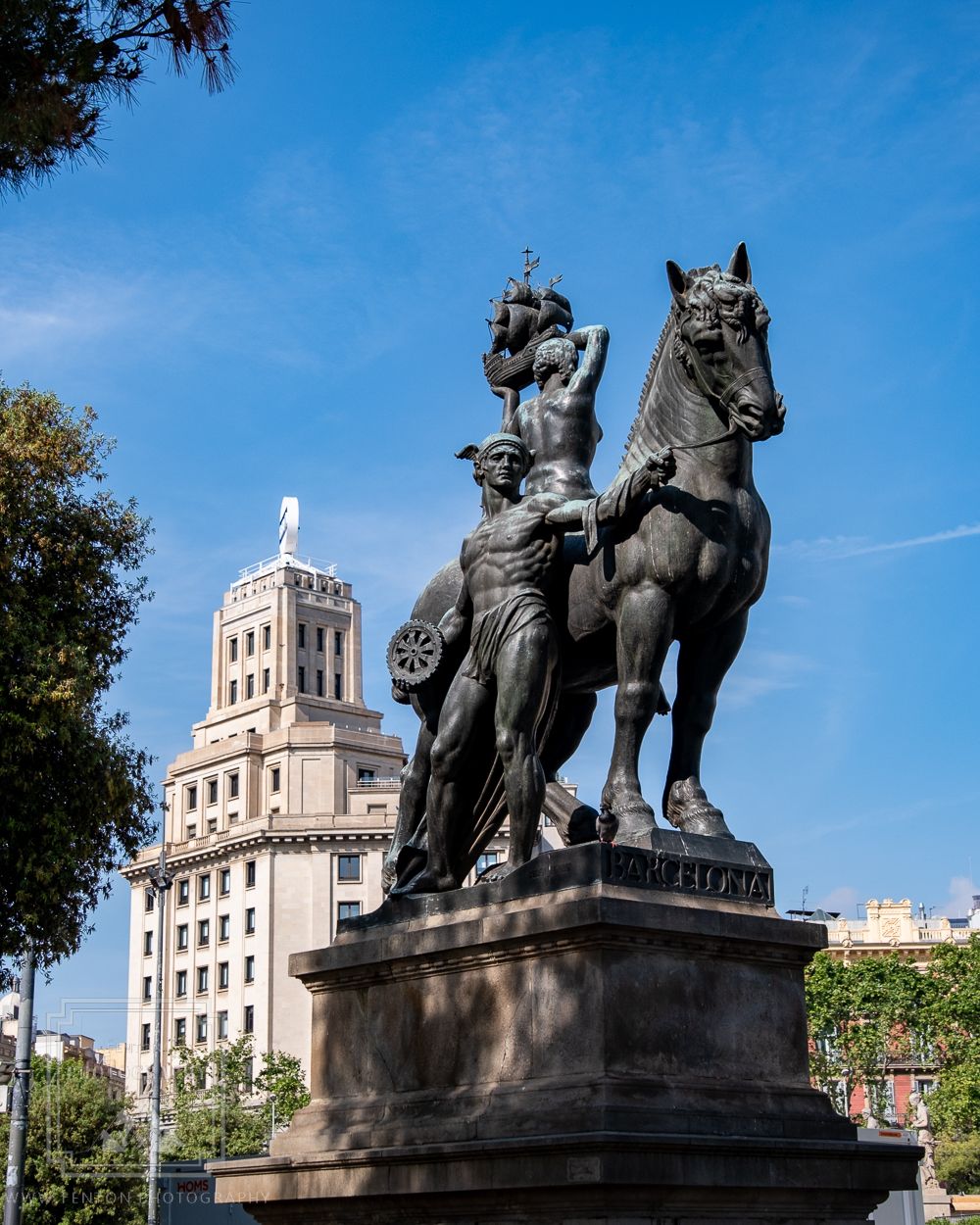Statue @ Placa Catalunya, Spain