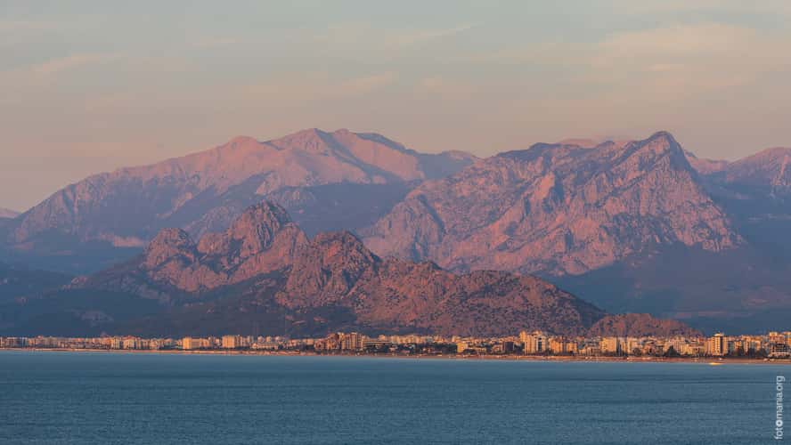 Taurus Mountain Range View