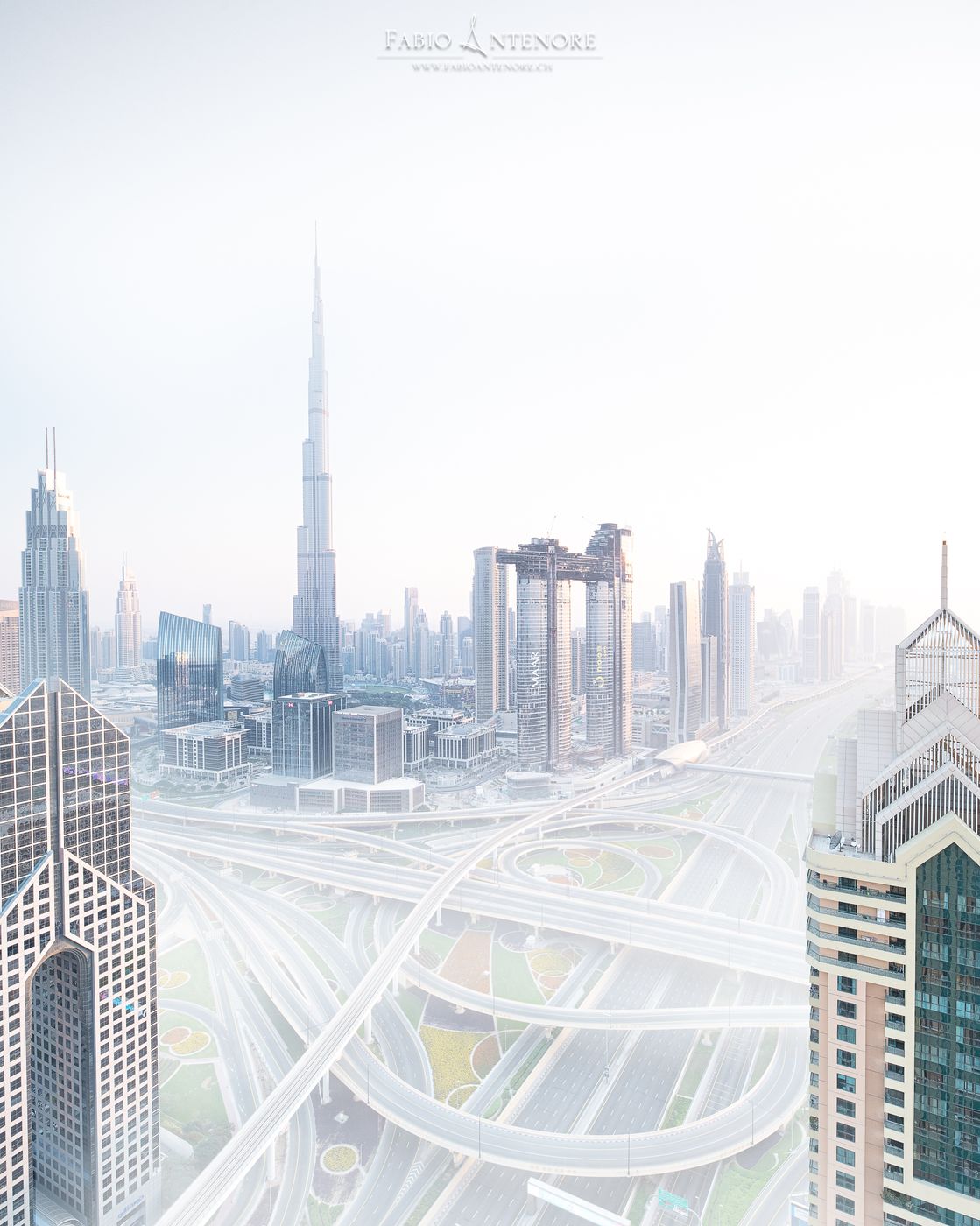 The Best View of Dubai, Burj Khalifa view from Shangri-La, United Arab Emirates