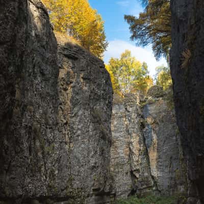 The Matlas Stone Bowl, Russian Federation