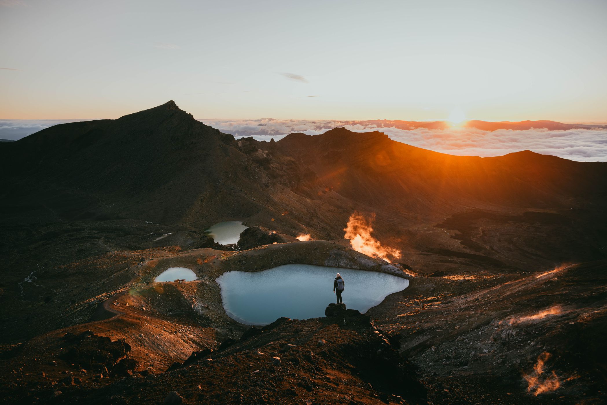 Tongariro Crossing Emerald Lake Lookout, New Zealand