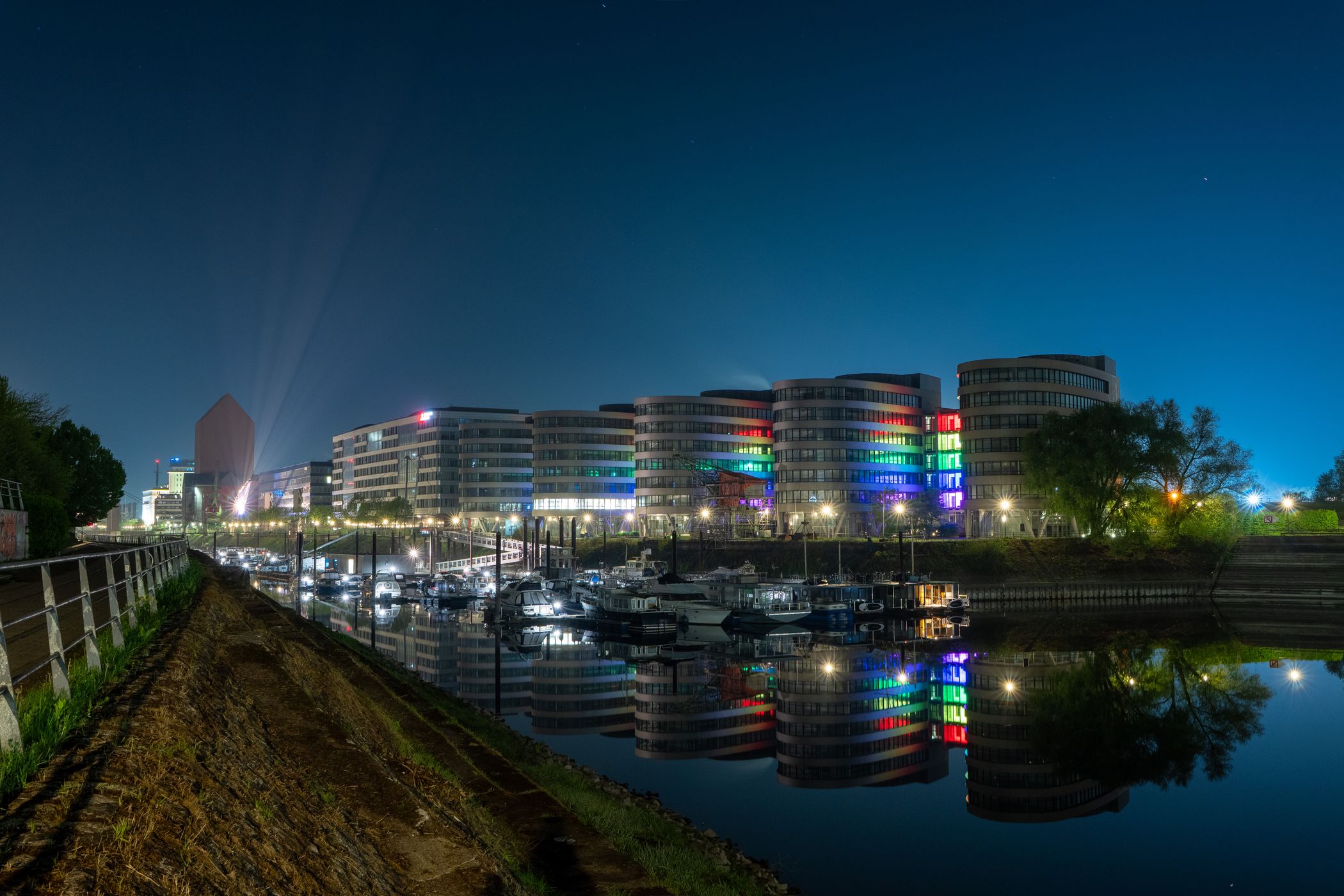 5 Boats in Blue and Red, Germany