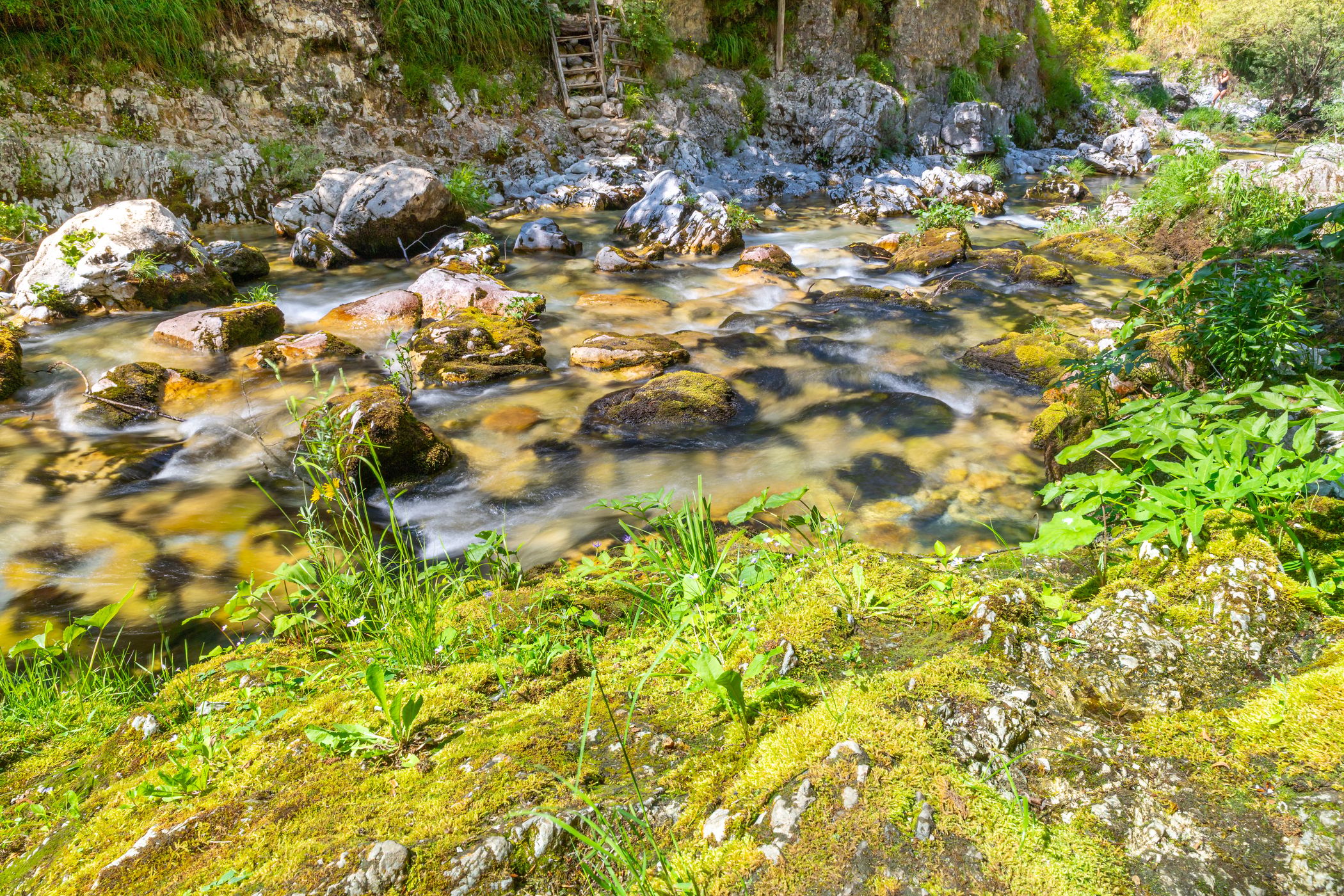 Blue Eye Theth (Syri i Kalter), Albania