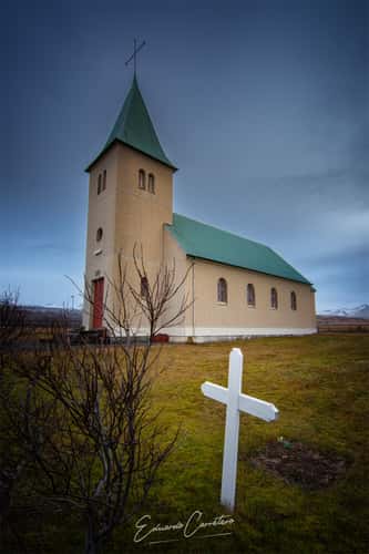 Fáskrúðarbakkakirkja