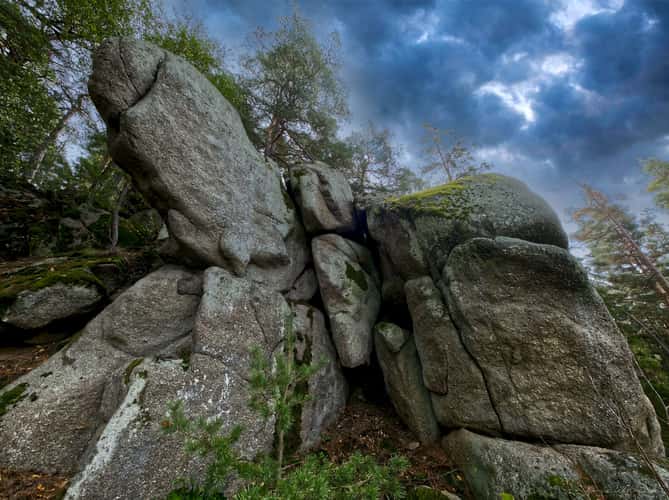 Fish stone and surrounding rocky valley
