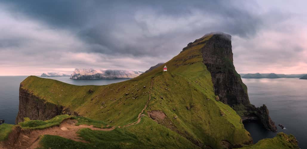 Kallur Lighthouse, Kalsoy