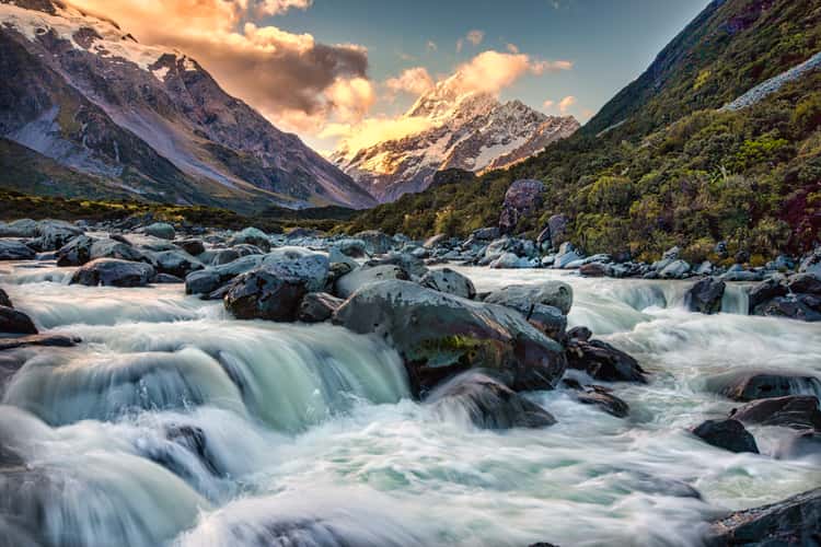 Mount Cook Late afternoon