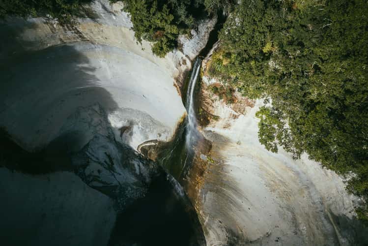 Mount Damper Falls
