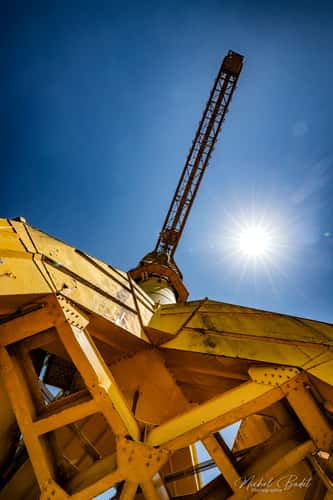 Nantes, la grue jaune