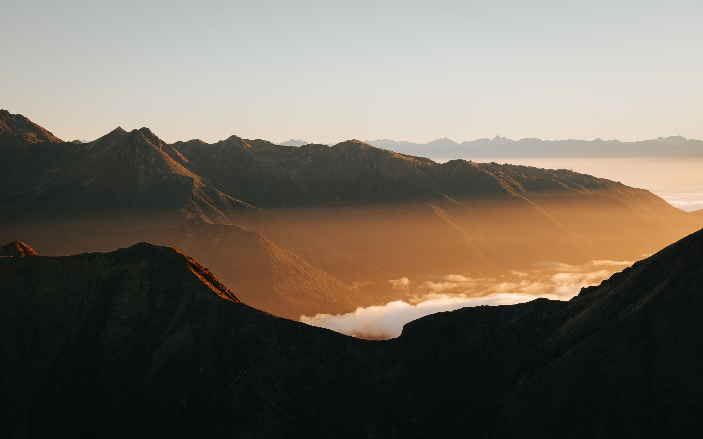 Ridge line view at Kepler Track, Fiordland National Park, New Zealand