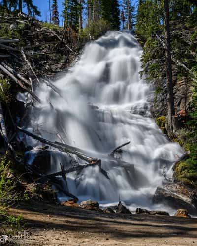 Skalkaho Falls