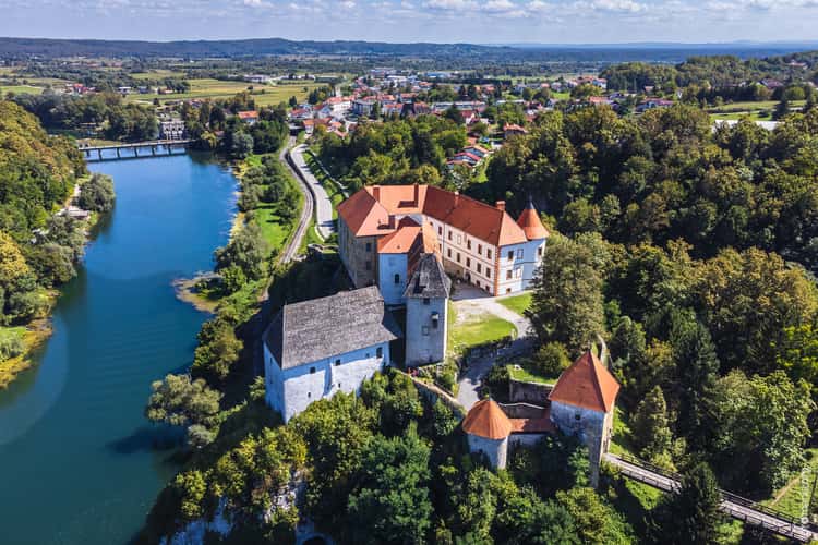 Stari Grad Ozalj (drone)
