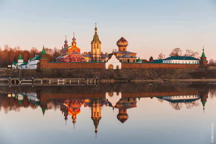 Staro-Ladozhsky St. Nicholas Monastery