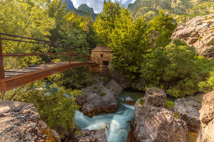 Valbona Valley, Mulliri i Vjeter i Valbones