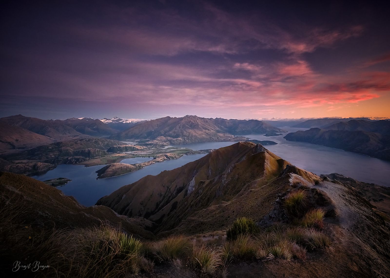 Views from Skyline Track, Roys Peak, New Zealand