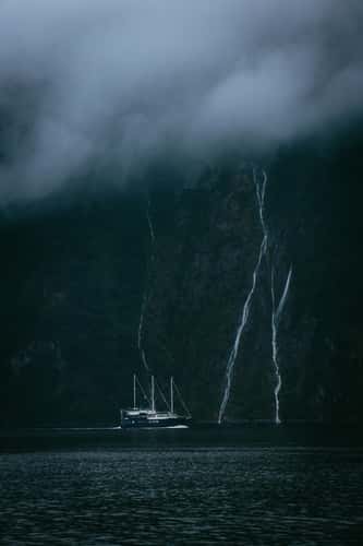 West side cruise, Milford Sound