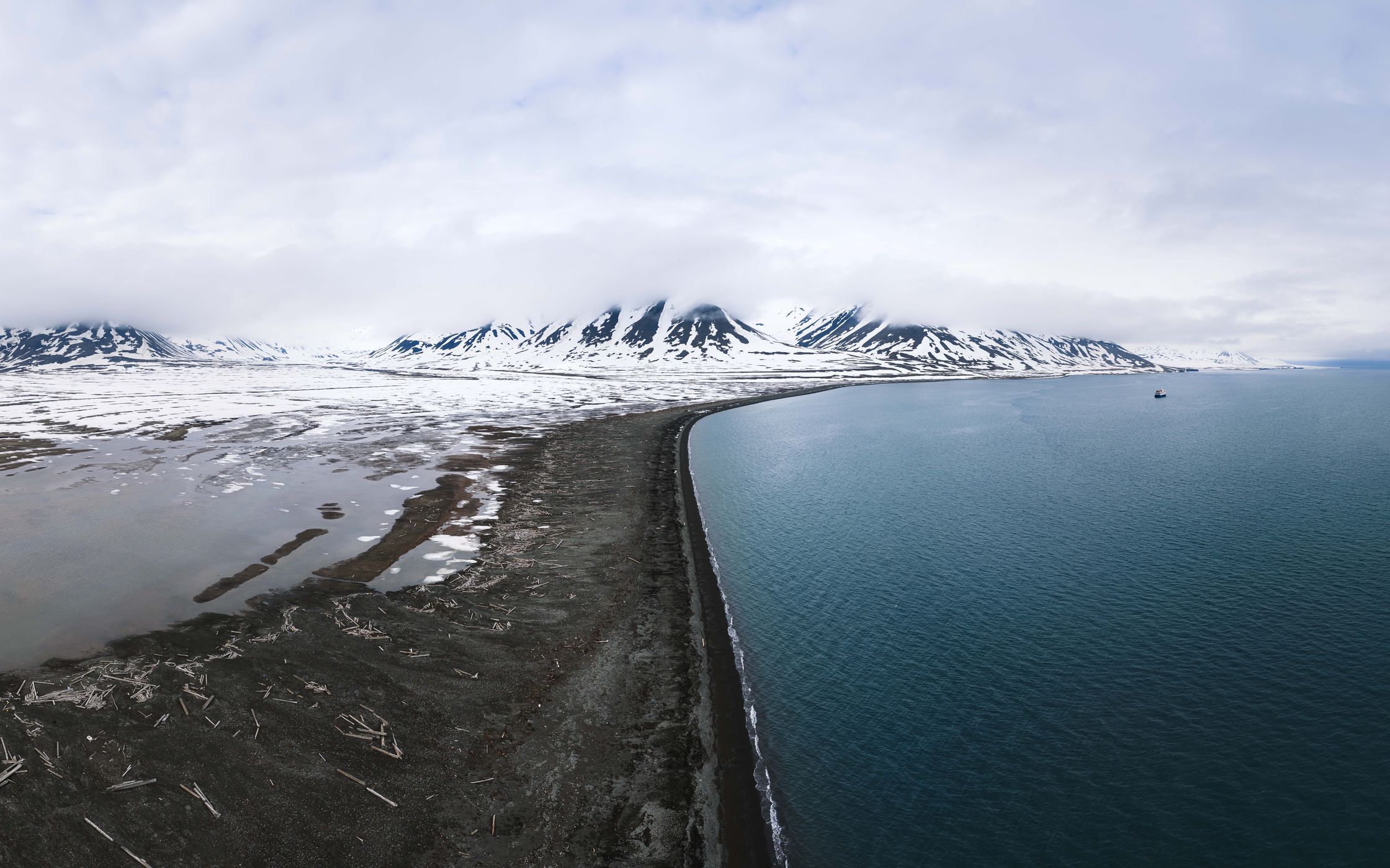 Wijdefjorden Beaches, Svalbard & Jan Mayen Islands
