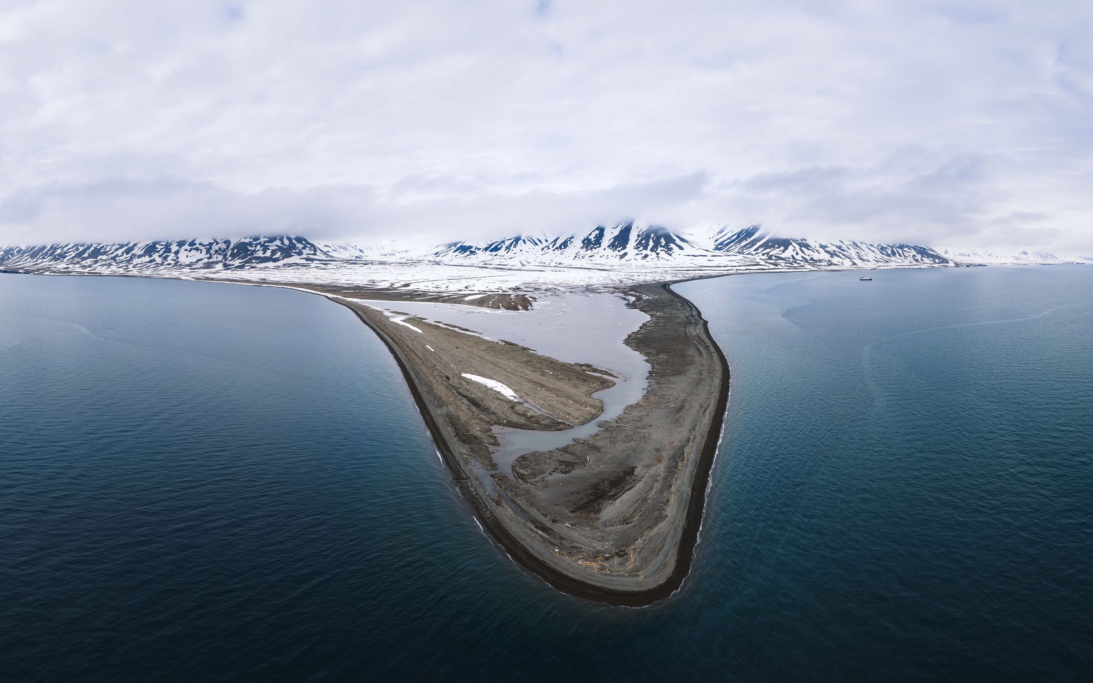 Wijdefjorden Outlet, Svalbard & Jan Mayen Islands