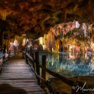 Aktun Chen Cave, Mexico