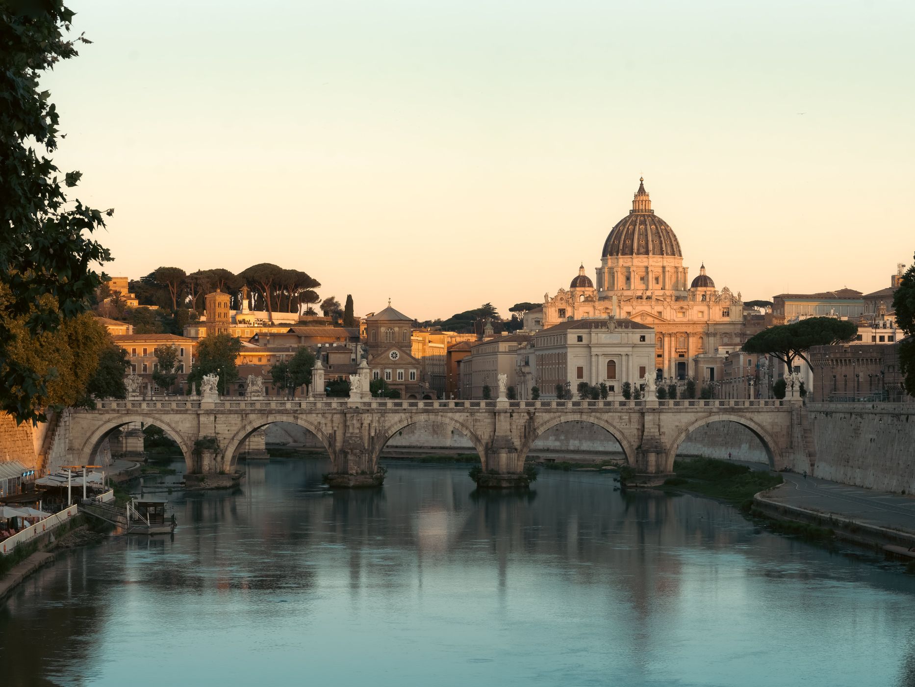 Basilica di San Pietro from Ponte Umberto I, Italy