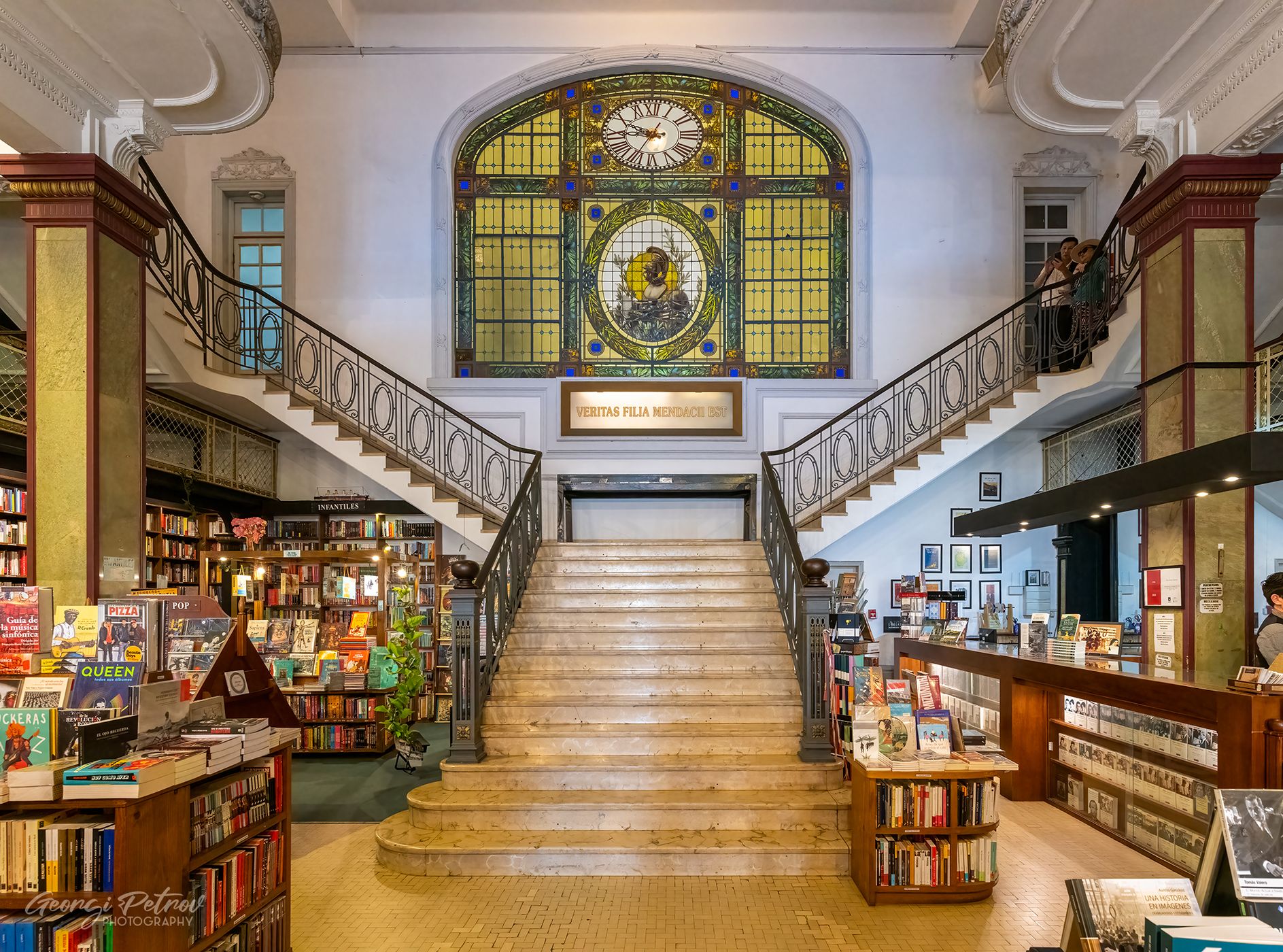 Book store Más Puro Verso, Uruguay