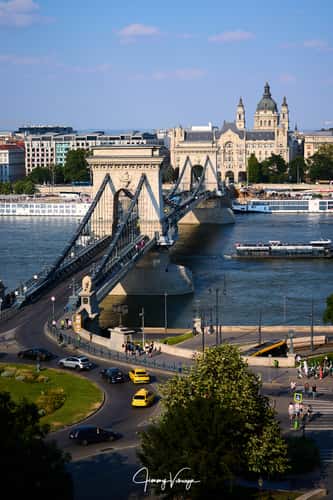 Chain Bridge from Sándor Palace, Budapest