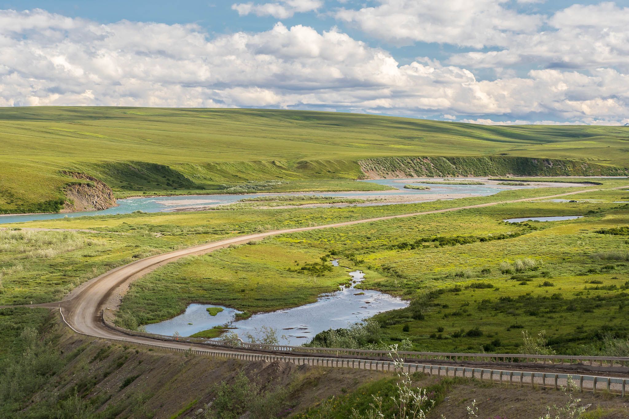 Dalton Highway north of Brooks Range, USA