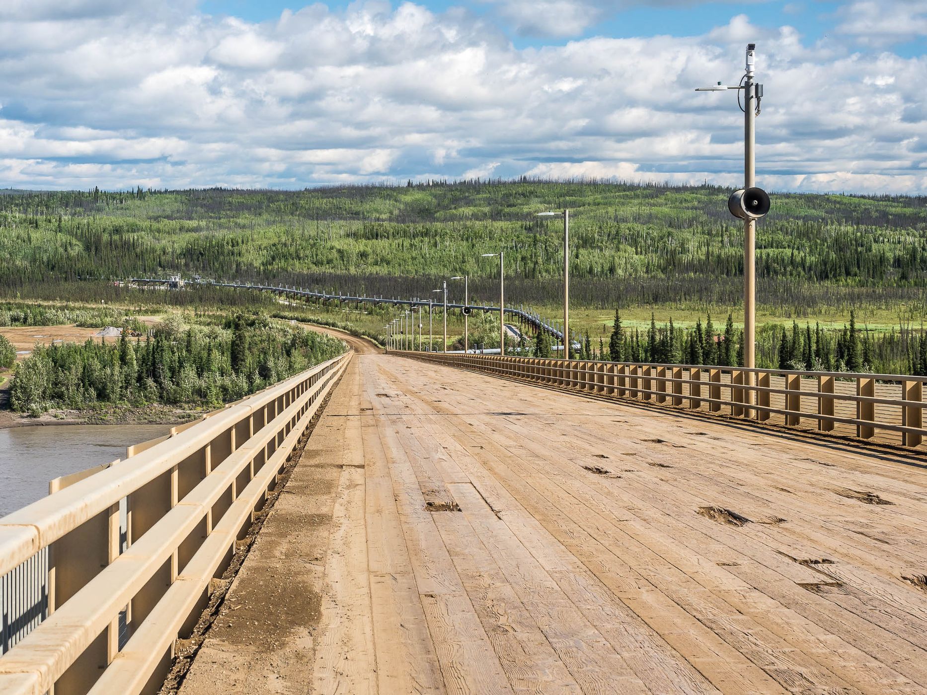 E. L. Patton Yukon River Bridge, USA