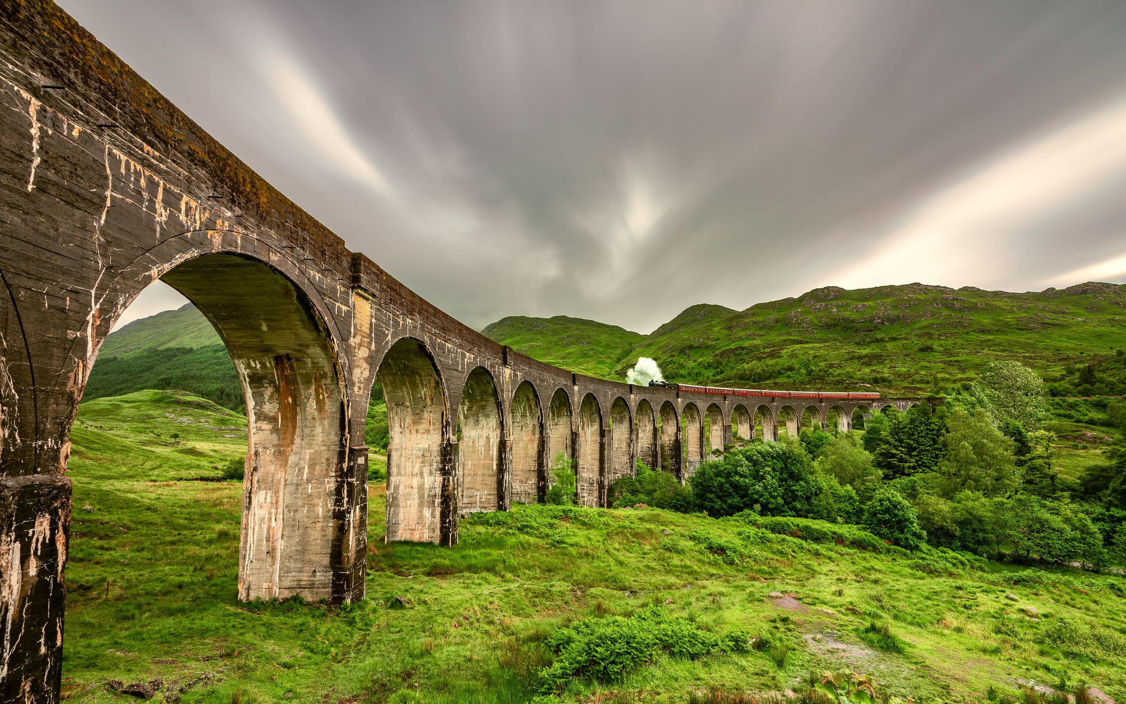 Glenfinnan Viaduct , Scotland, United Kingdom