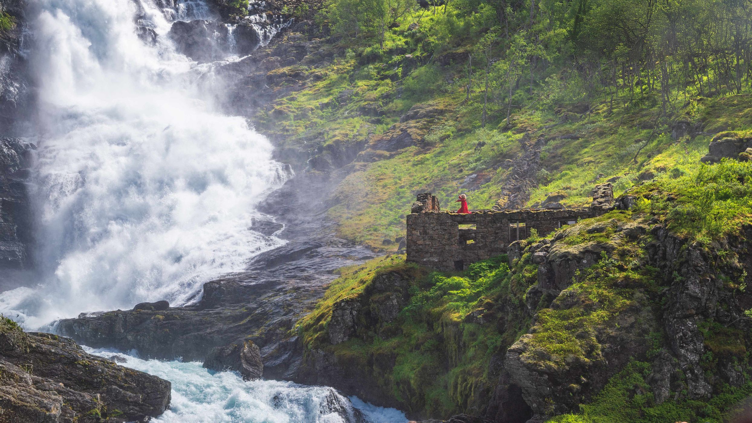 Huldra singing in front of Kjossfossen, Norway