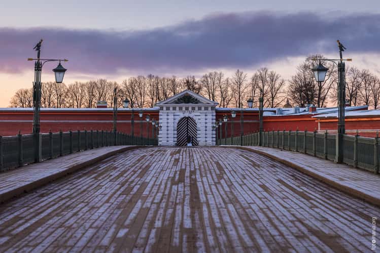 Ioannovskiye Gates, Peter and Paul Fortress