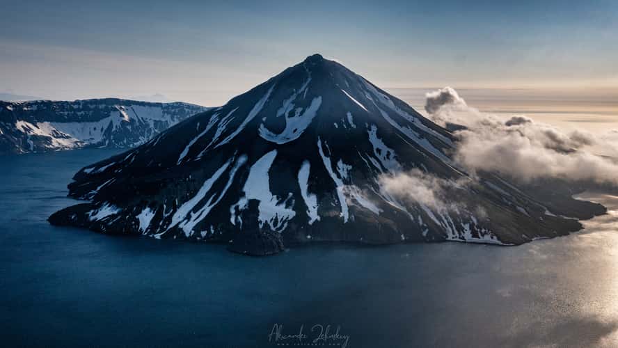 Krenitsyn Volcano
