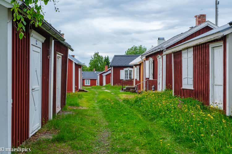 red houses in Gammelstad